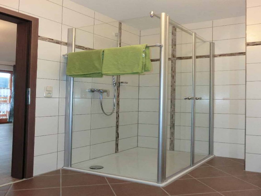 Doppelzimmer (im Nebengebäude) photo 2