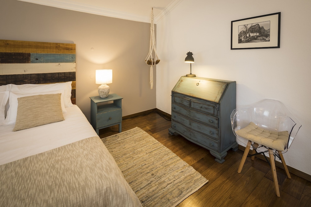 Superior Double Room, Private Bathroom (Regaleira) photo 2