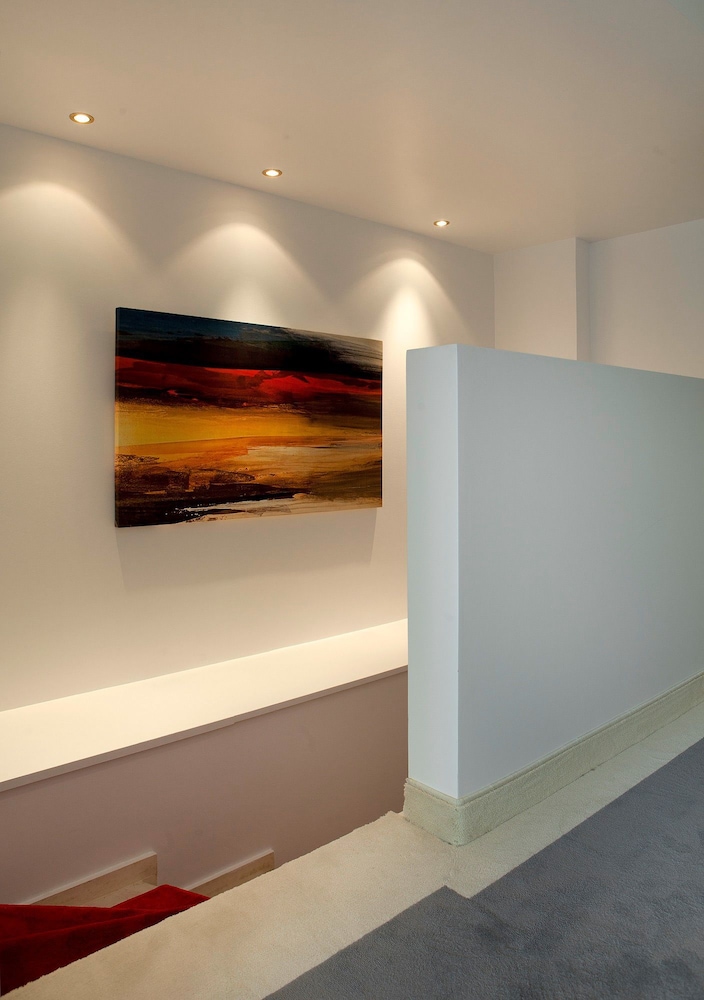 Suite — the supplier's photographs — photo 4