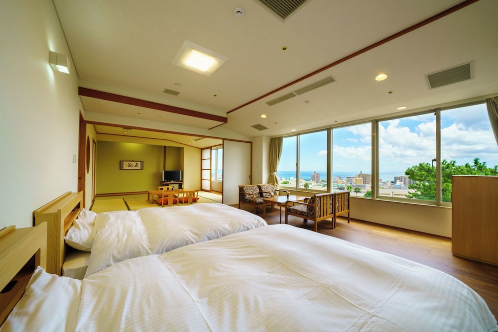 Japanese Western Style Room for 5 People, Non smoking [Keyaki] photo 2