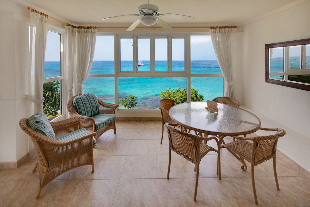 Classic Suite, 3 Bedrooms - Photo 9