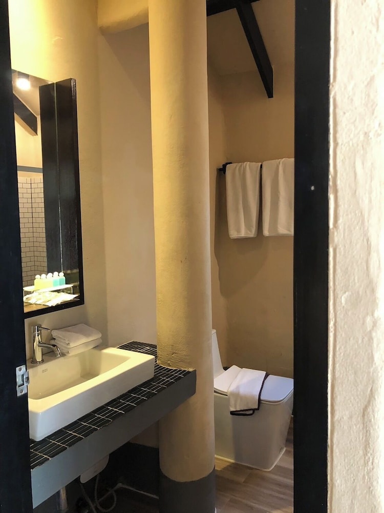 Ocean View Villa with One Way Airport Transfer photo 3