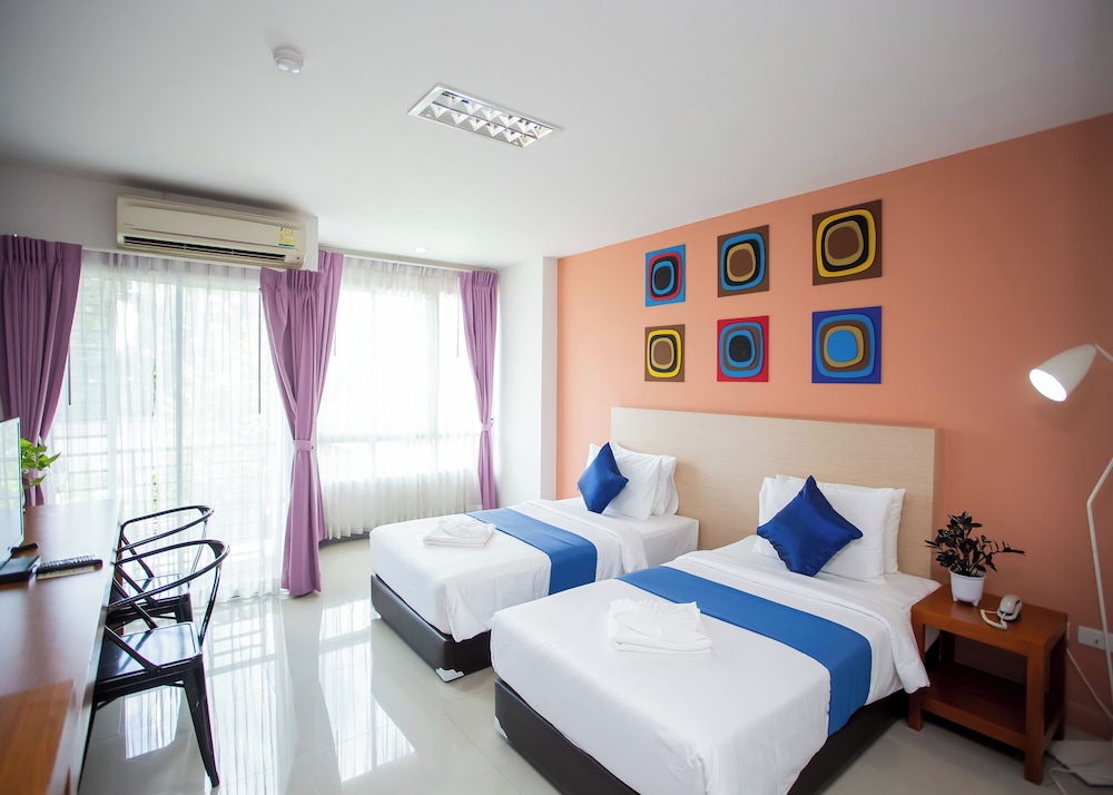Deluxe Twin Room photo 1
