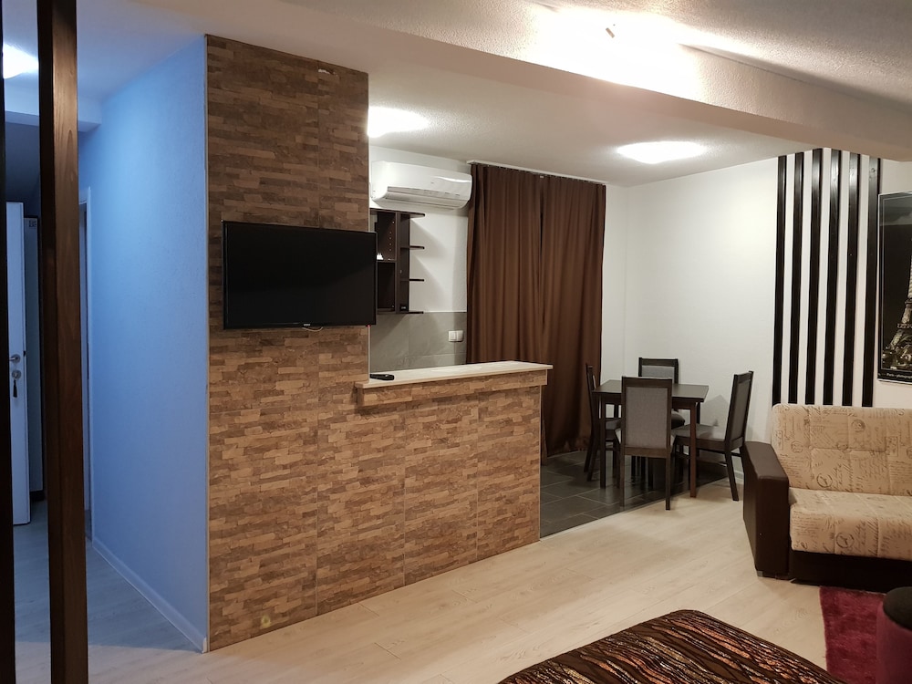 Comfort Studio, 1 Bedroom, Kitchen, Courtyard View photo 2