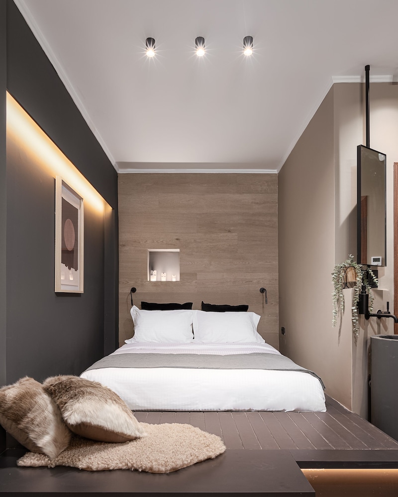 Standard Room photo 2