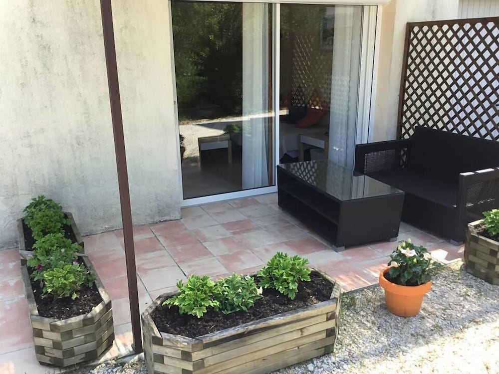 Quadruple Room, Accessible (Mandarine) photo 2