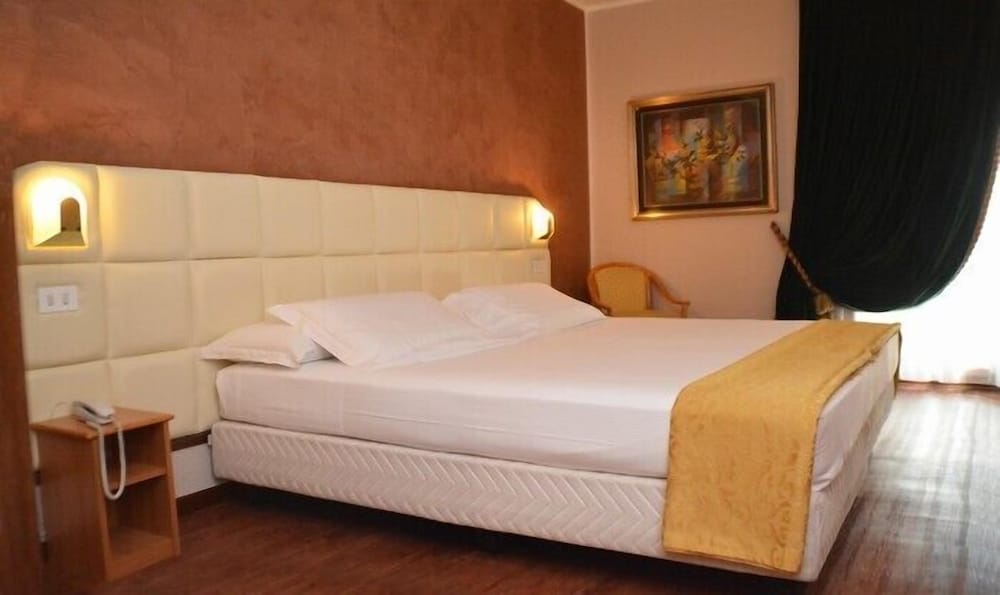 Superior Double Room Single Use photo 1