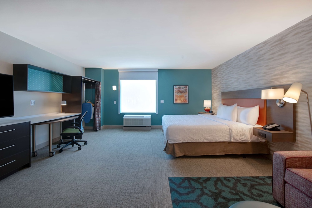 Studio, 1 King Bed, Accessible, Bathtub (Mobility & Hearing)
