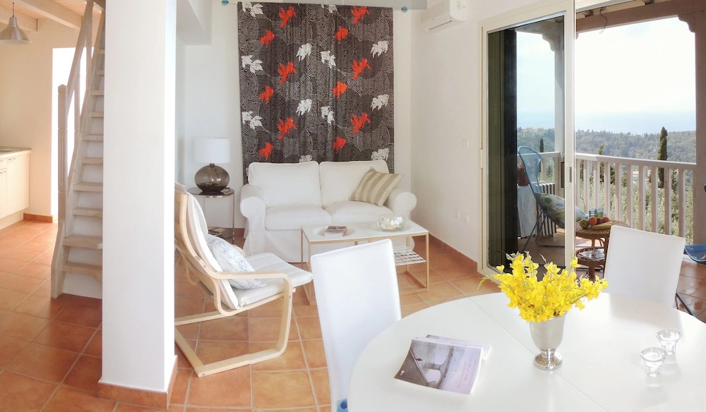 Comfort Villa, 3 Bedrooms (Spiaggia Dorata)