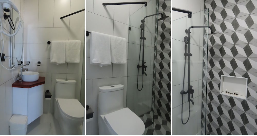 Standard queem- internal view photo 3