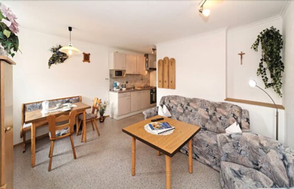 Apartment, Balcony (Type A) photo 1