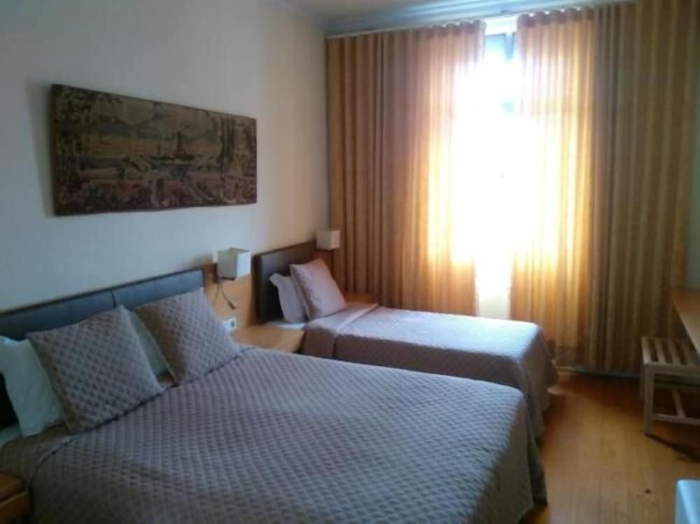 Classic Quadruple Room - Photo 1