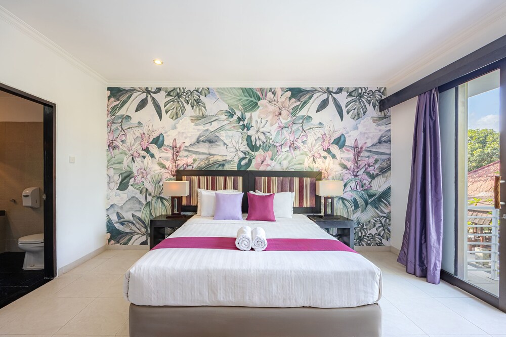 Superior Double Room, Pool View