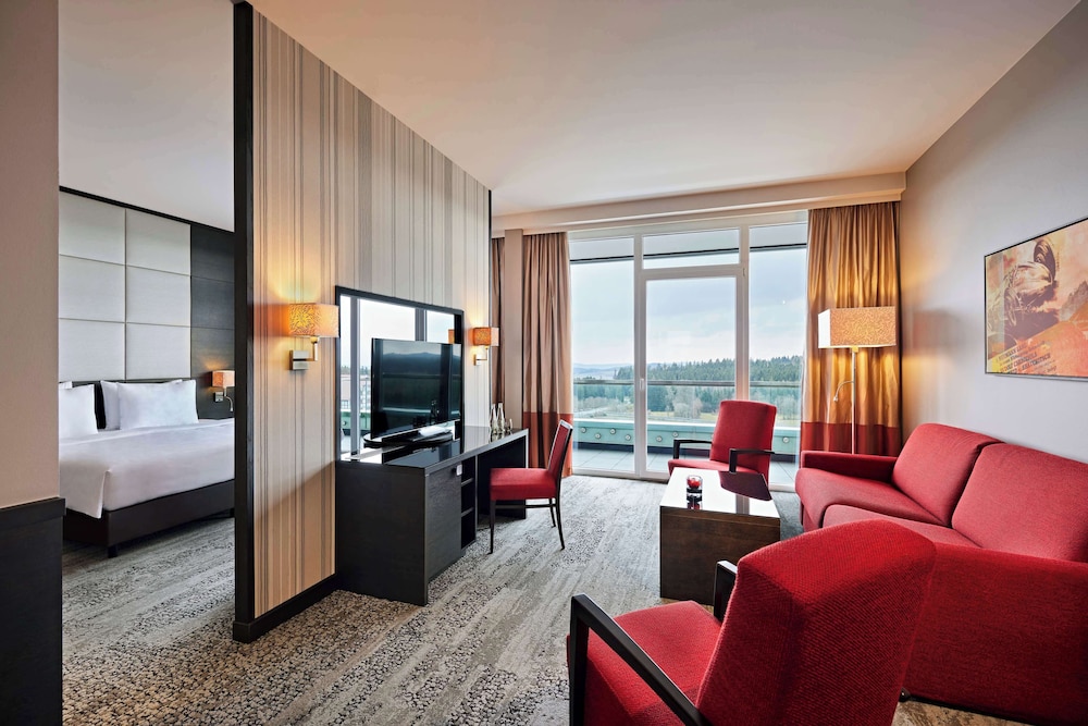 Junior Suite (Deluxe) photo 1