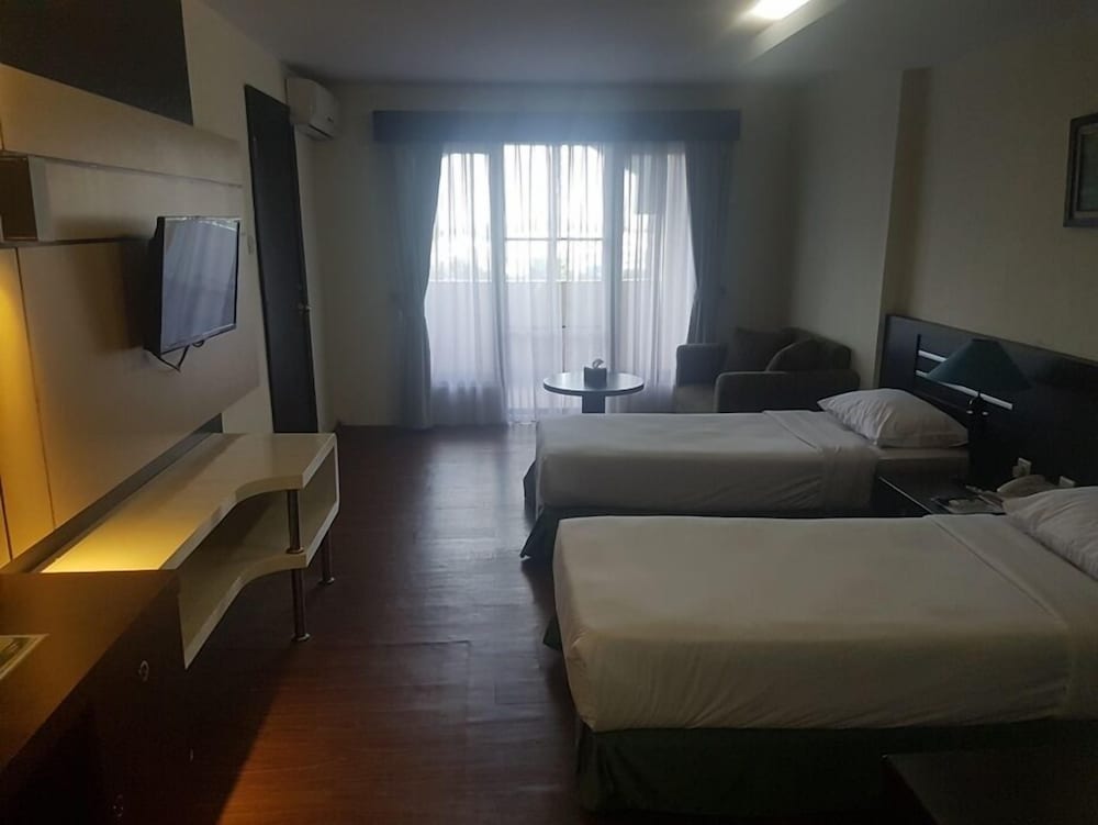 Standard Room photo 2