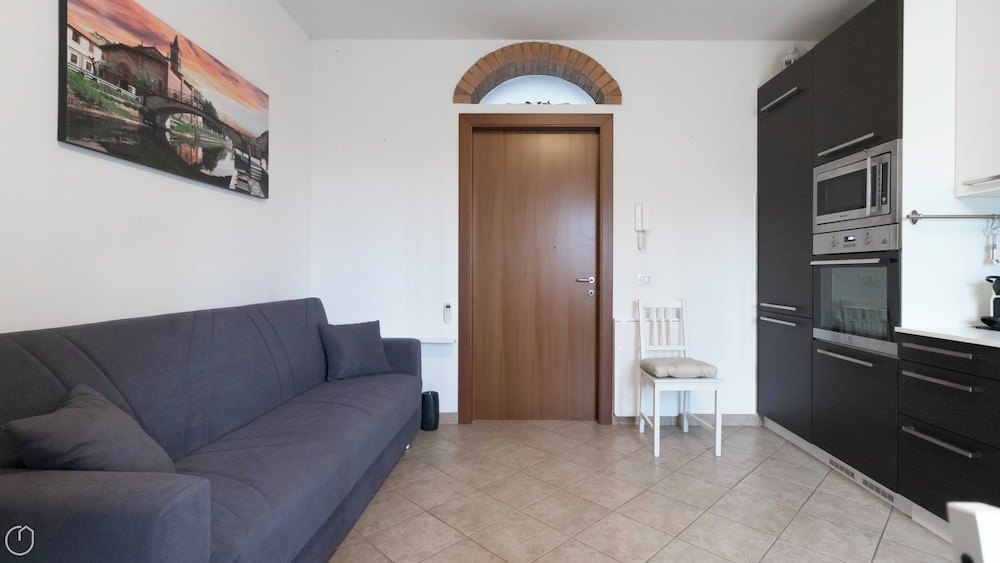 Apartment (1 Bedroom)