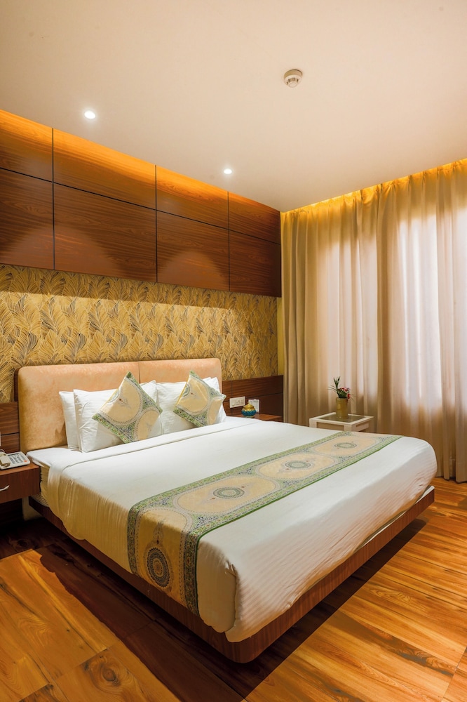 Jallianwala Bagh View Executive Studio - Photo 14