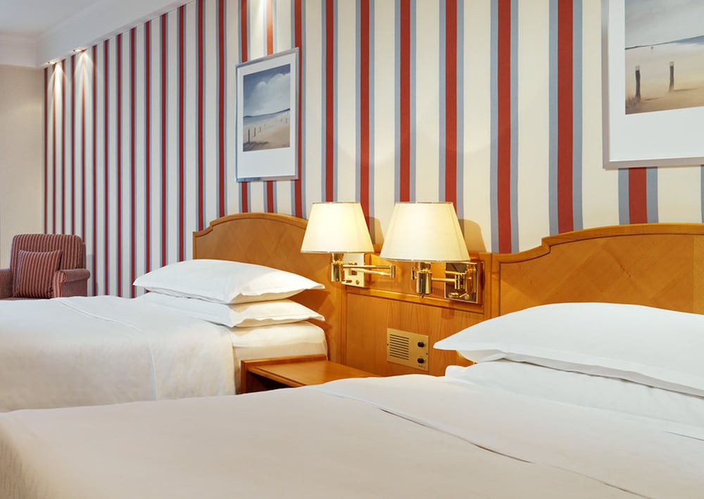Classic Room, 2 Twin Beds, City View - Photo 2
