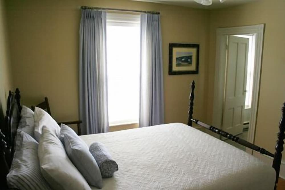 Standard Room, 1 Double Bed photo 3