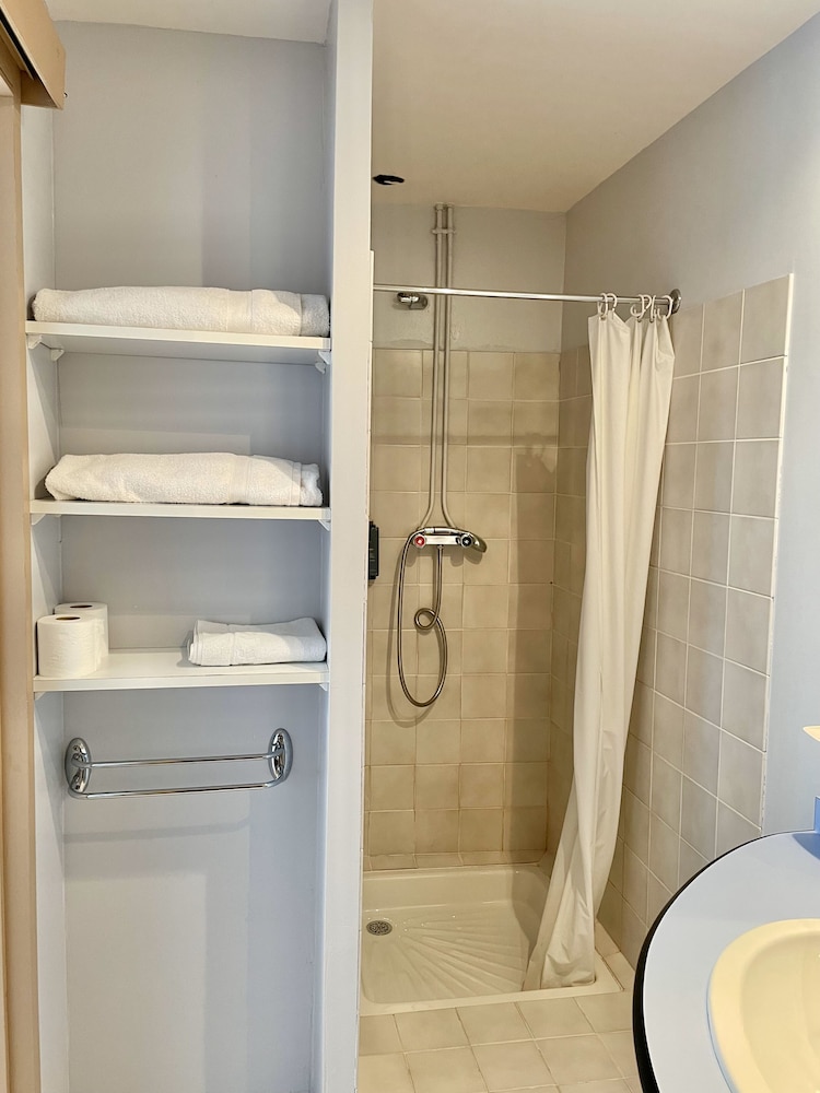 Classic Room - Photo 2