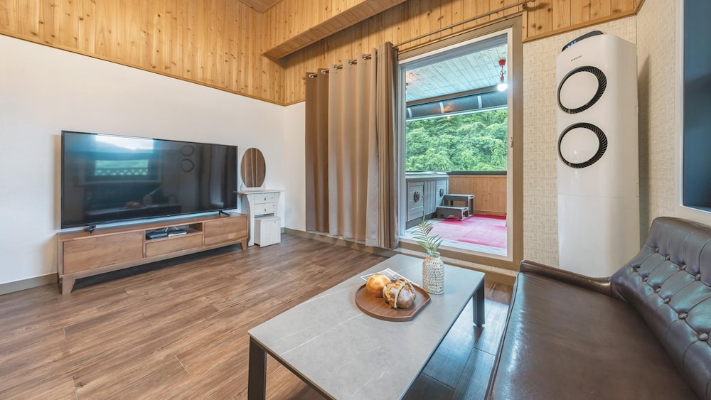 Basic Room, 1 Bedroom (nuage)