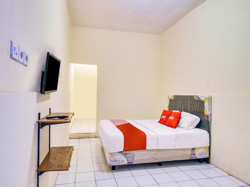 Standard Double Room - Photo 7