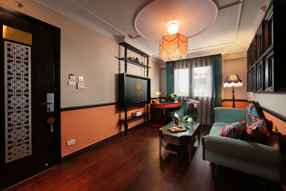 Du LAC Grand Luxury Suite