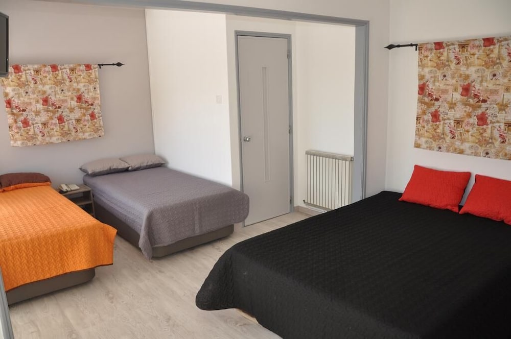 Quadruple Room photo 2