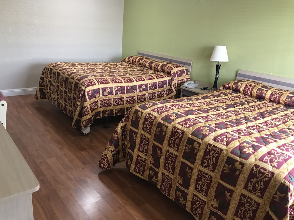 Standard Room photo 1