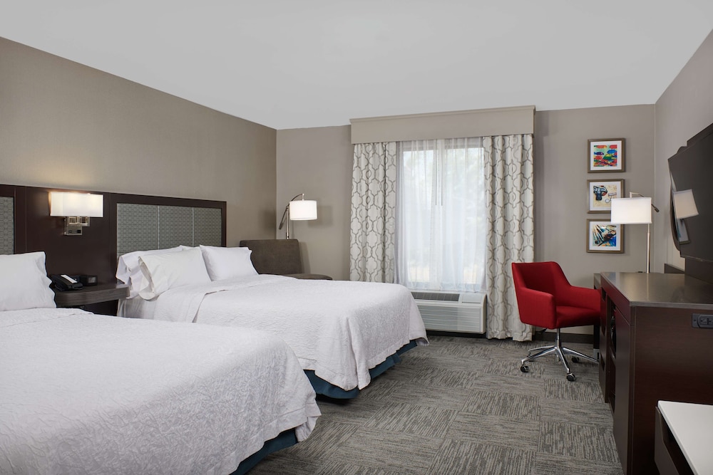 Room, 2 Queen Beds, Accessible, Non Smoking - Photo 4