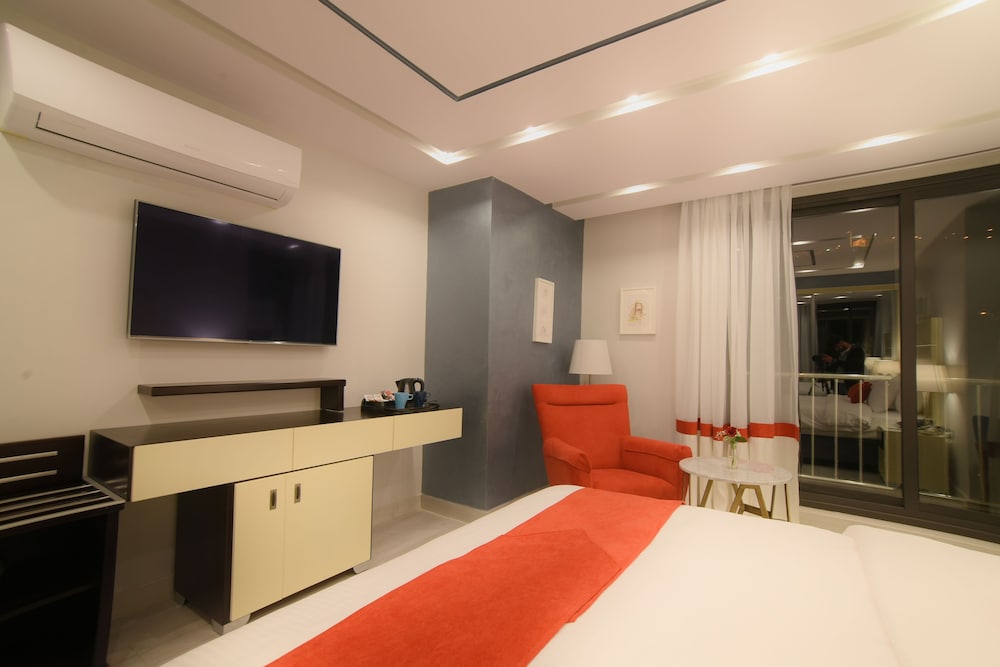 Junior Room - Photo 3