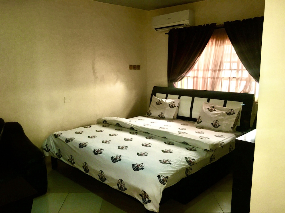 Standard Room - Photo 2