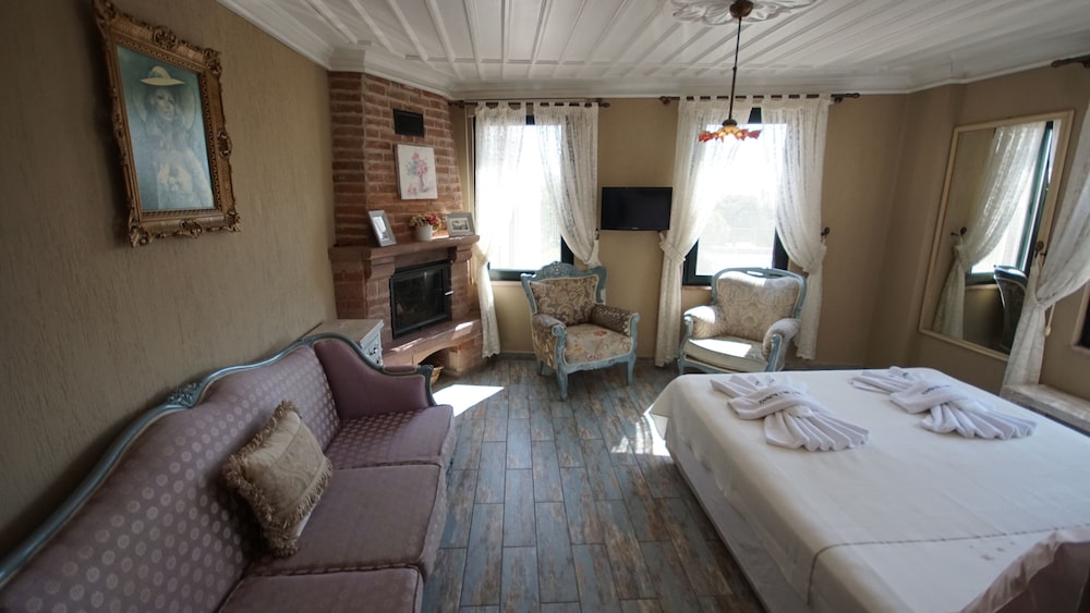 Deluxe Room, City View photo 3