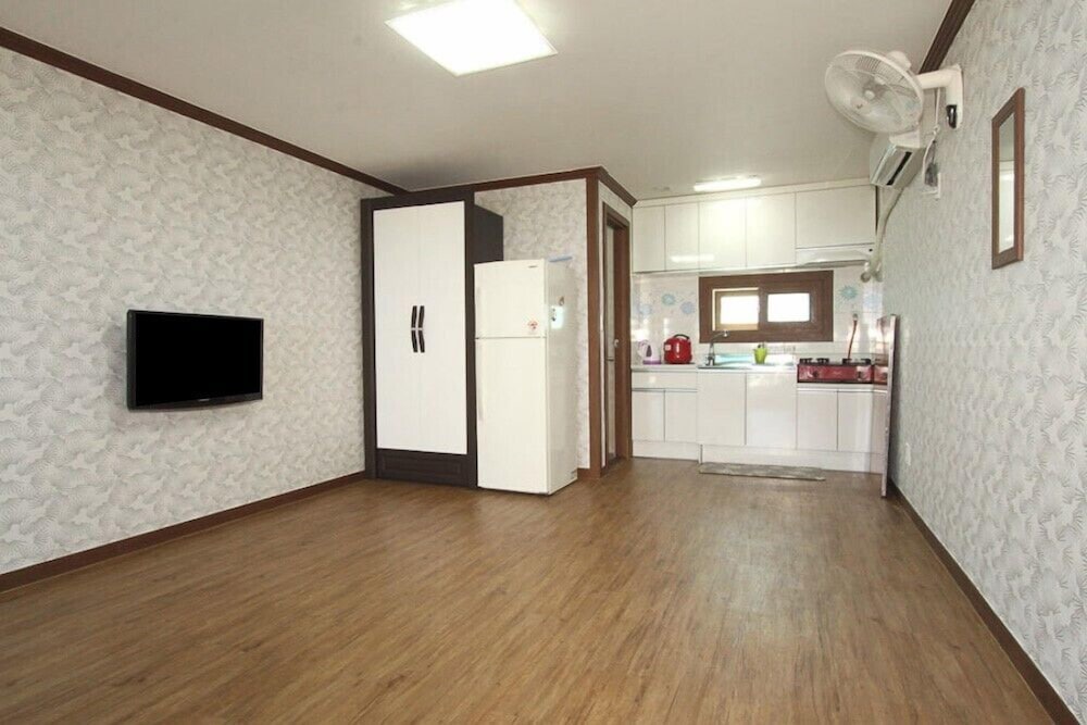 Room (Hyeungnamu) photo 2