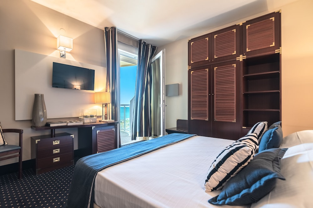 Classic Room, 2 Bedrooms, Connecting Rooms