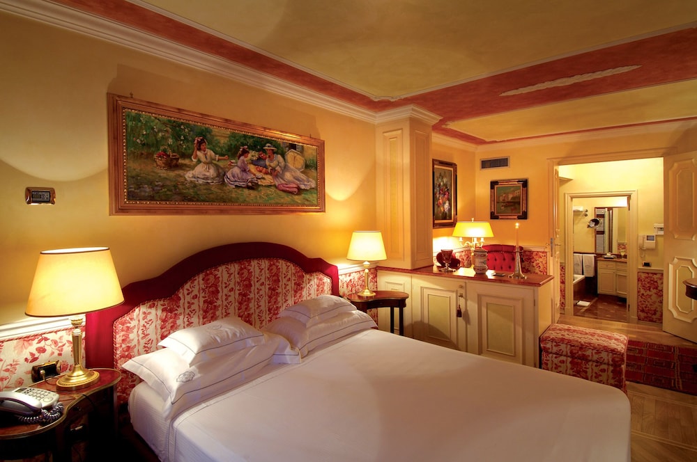 Junior Room
