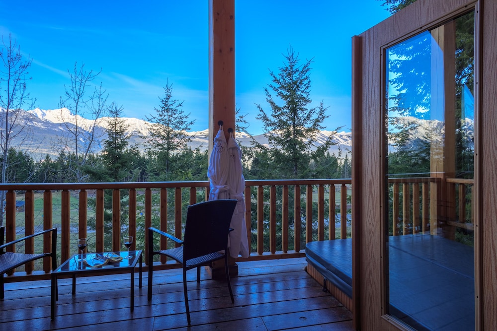 Cabin (Deer Lodge) photo 2