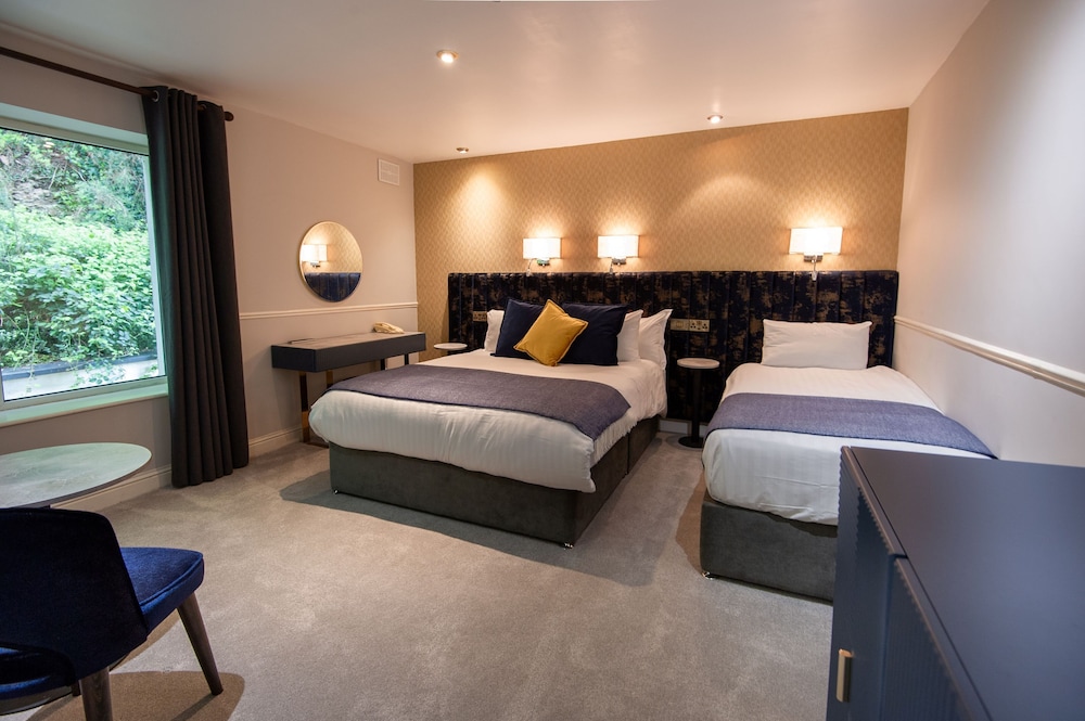Avoca Twin Room photo 2