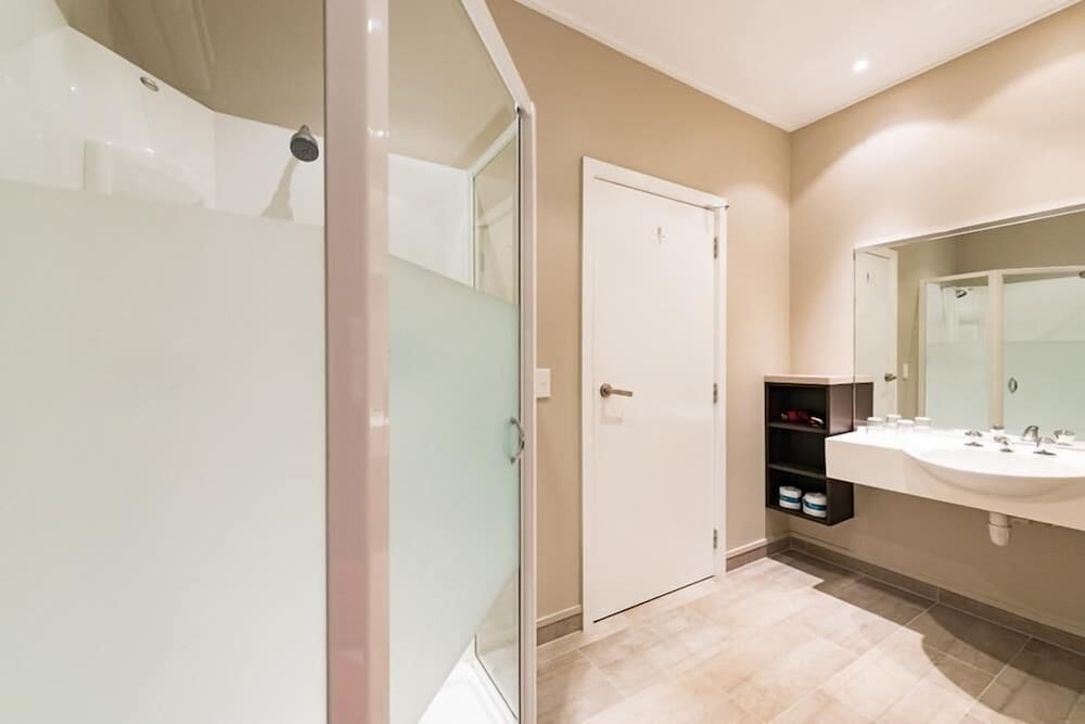 2 Bedroom Apartment - Photo 5