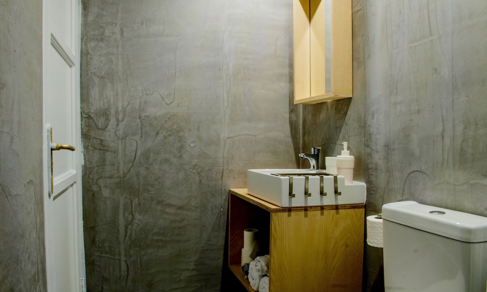 Double or Twin Room, Sea View - Photo 3