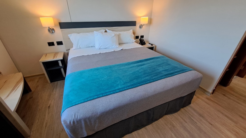 Standard Room photo 2