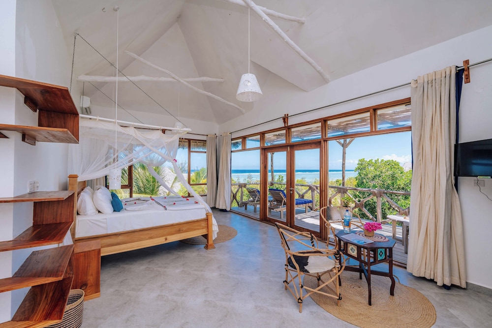 Luxury Double or Twin Room photo 1