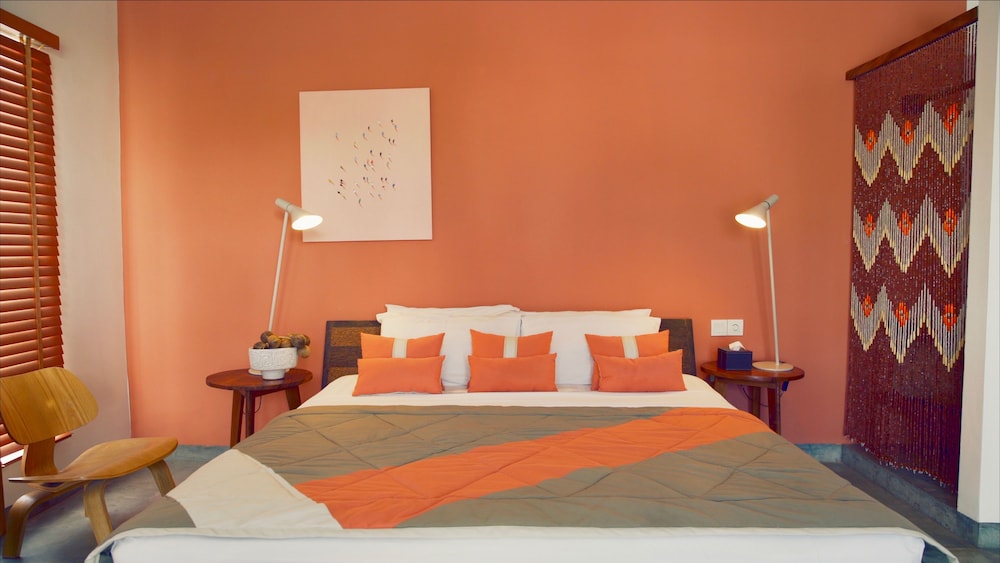 Penthouse, 1 King Bed, Jetted Tub, City View photo 3