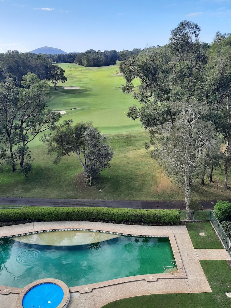Deluxe Apartment, 3 Bedrooms, Golf View photo 1
