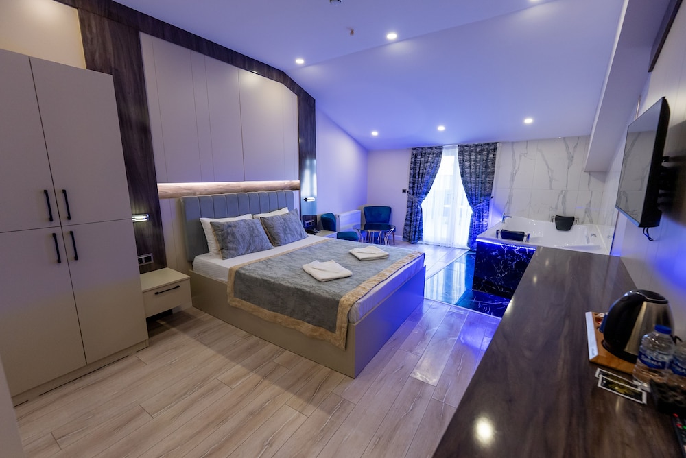 Deluxe Double Room, 1 Bedroom, Balcony photo 1
