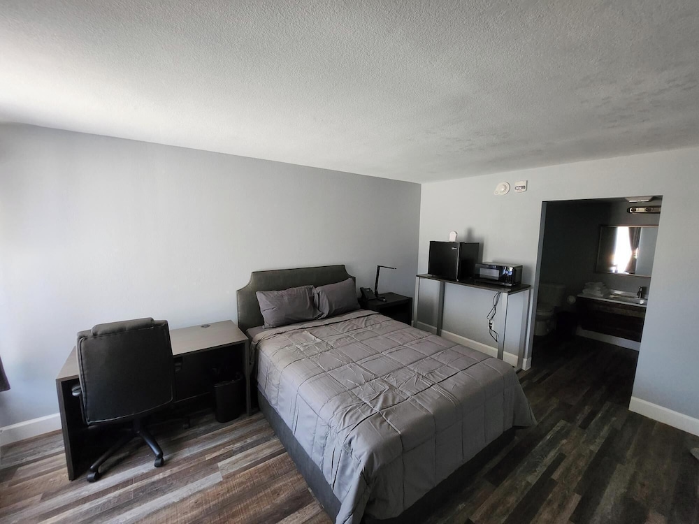 Economy Single Room photo 1