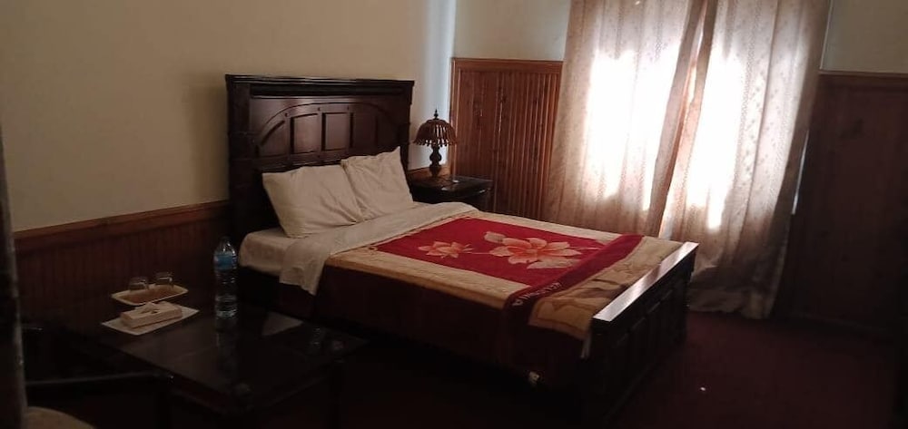Deluxe Triple Room photo 2