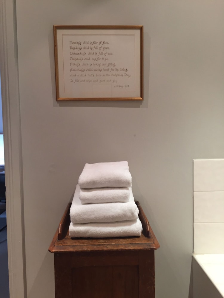 Deluxe Double Room, Bathtub photo 2