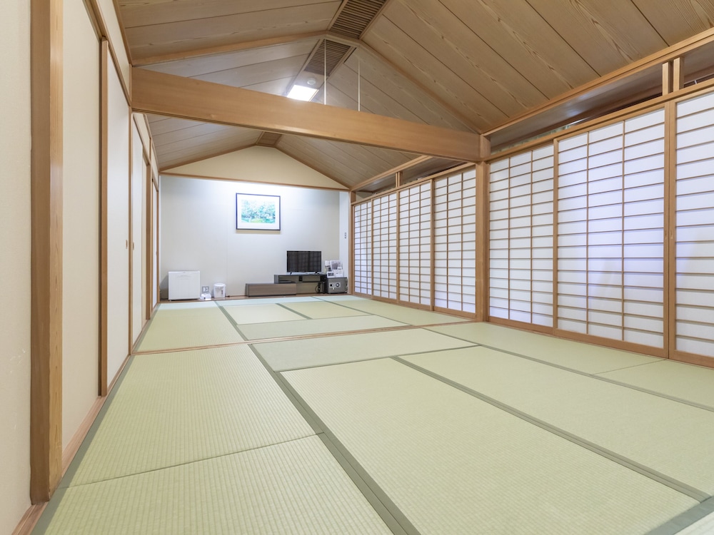 Traditional Room, Non Smoking