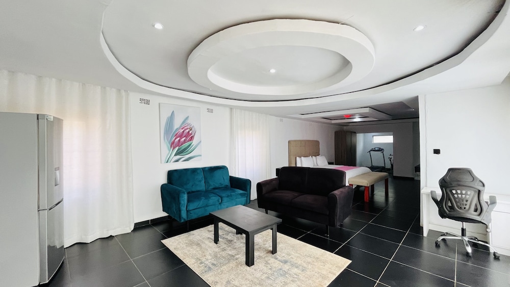 Business Quadruple Room photo 1